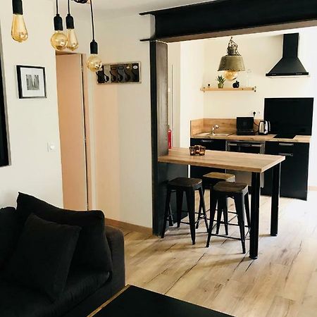 Appart Loft Hammam Privatif Apartment Nîmes Exterior foto